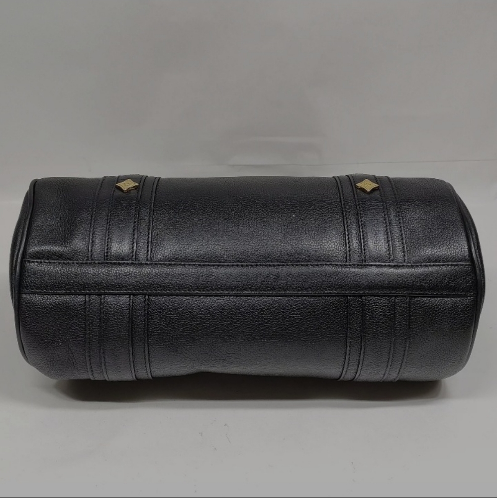 MCM Grained Calfskin Studded Heritage Barrel Bag Black - Picture 5 of 9